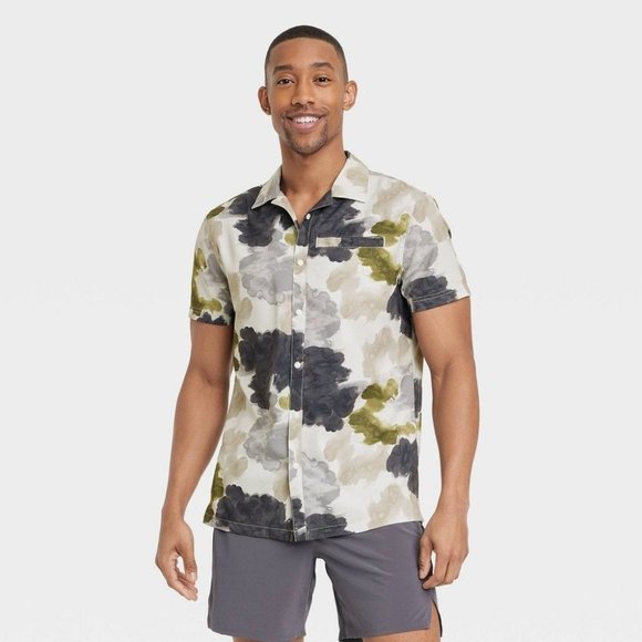 All In Motion Men's Short Sleeve Resort Collared Shirt, Gray Camo, Size S, NWT - Picture 1 of 5